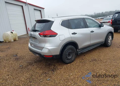 2017 Nissan Rogue S z USA, uszkodzony, nr VIN JN8AT2MT8HW380729